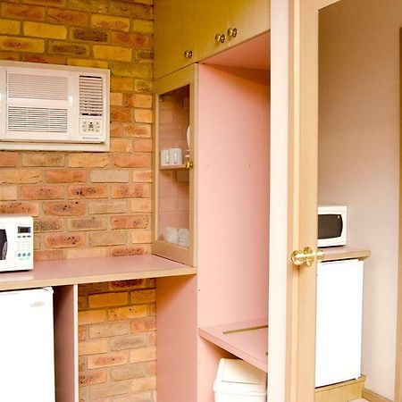Pines Country Club Motor Inn Shepparton Pokoj fotografie