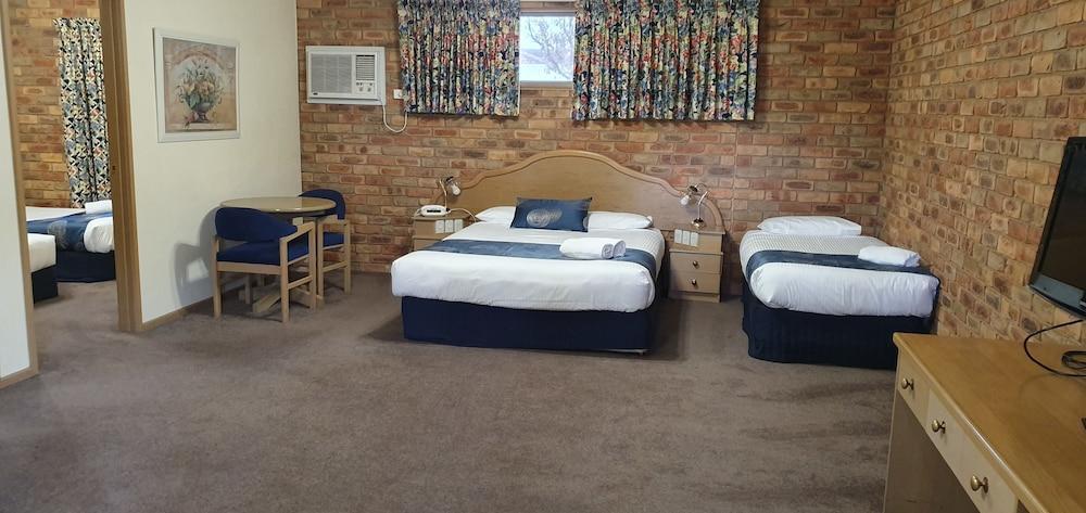 Pines Country Club Motor Inn Shepparton Exteriér fotografie
