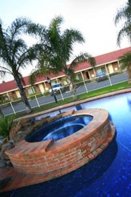 Pines Country Club Motor Inn Shepparton Exteriér fotografie