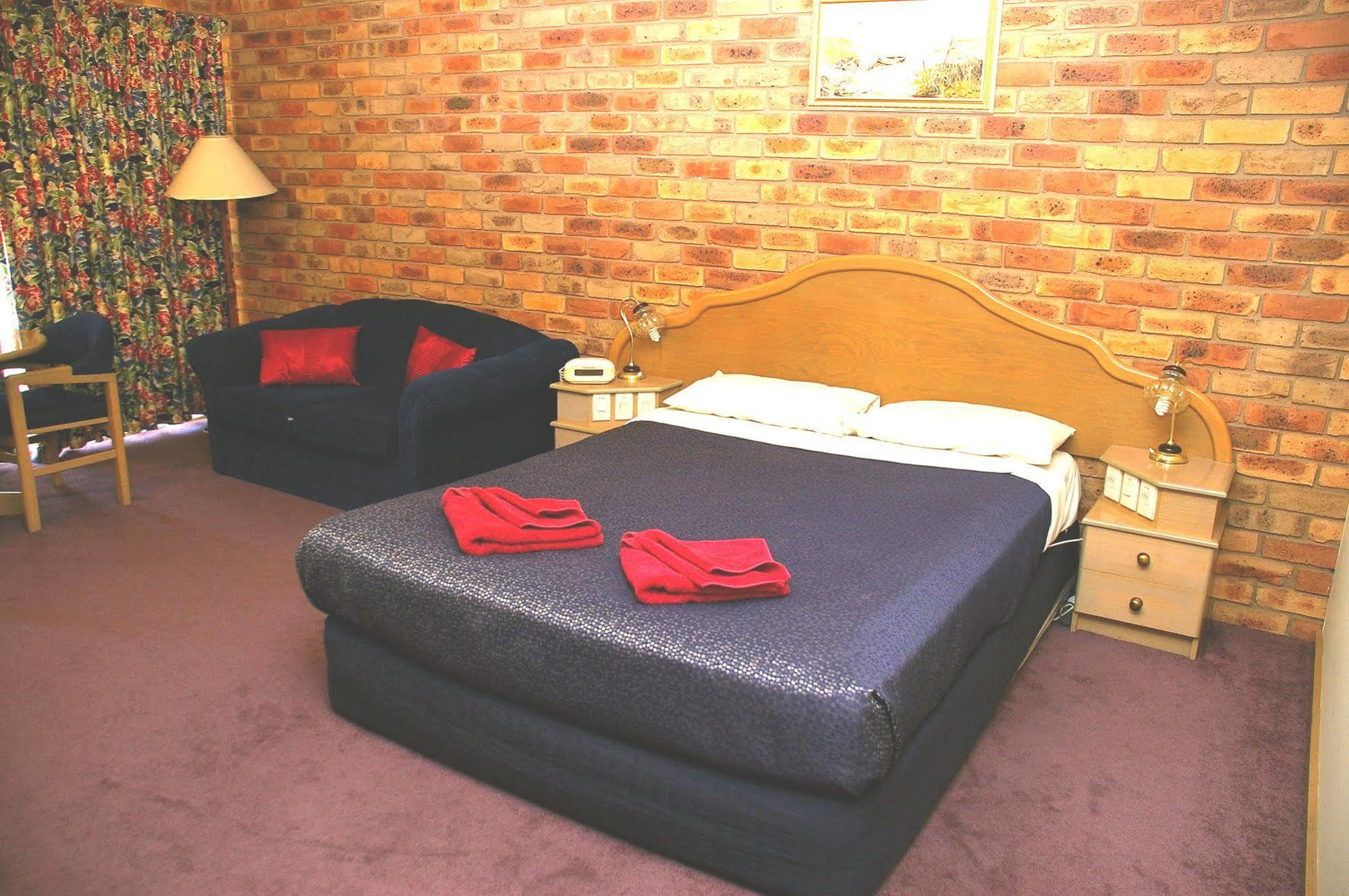 Pines Country Club Motor Inn Shepparton Exteriér fotografie