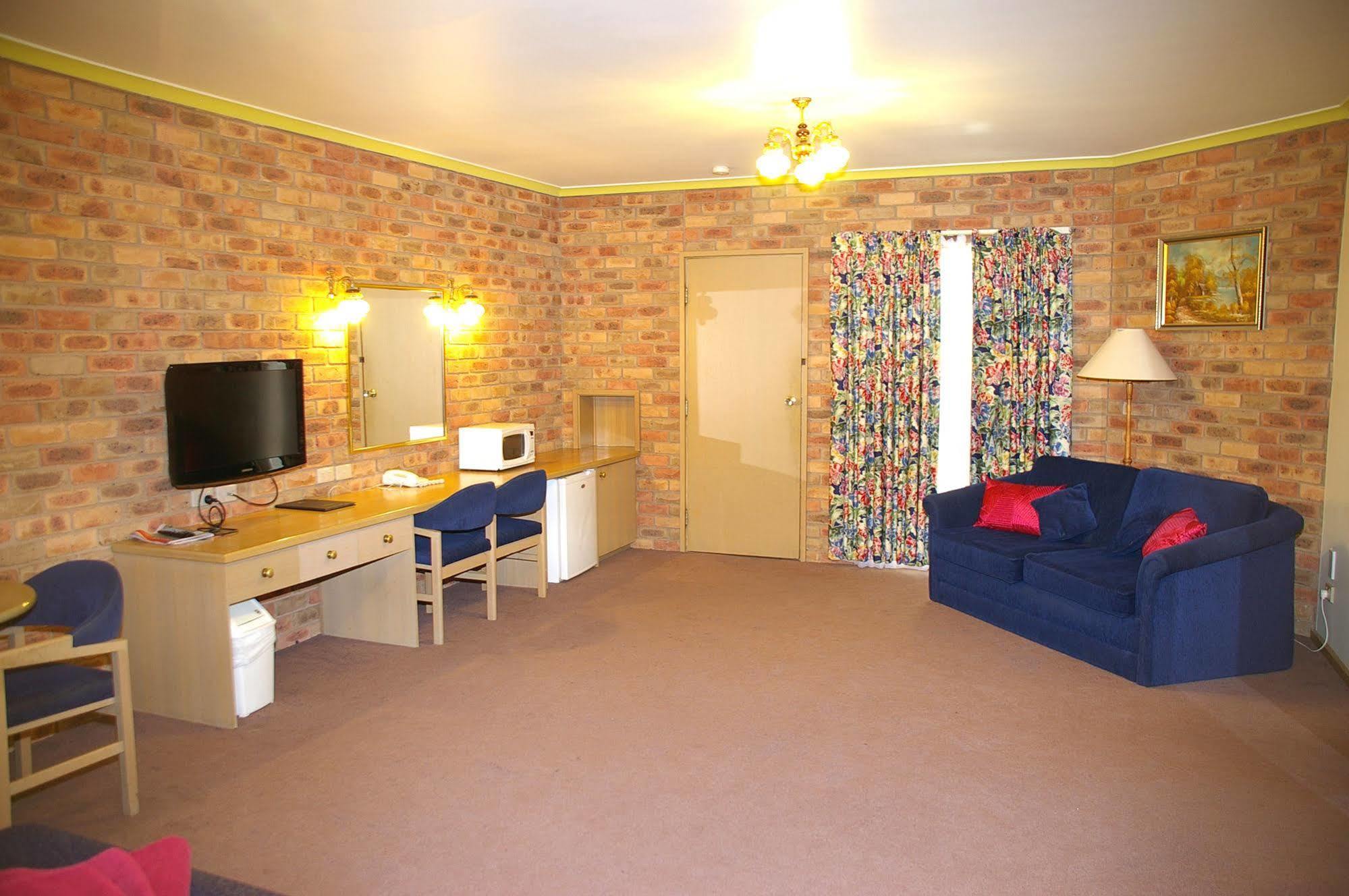 Pines Country Club Motor Inn Shepparton Exteriér fotografie