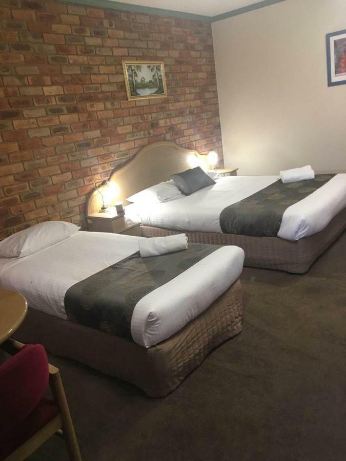 Pines Country Club Motor Inn Shepparton Exteriér fotografie
